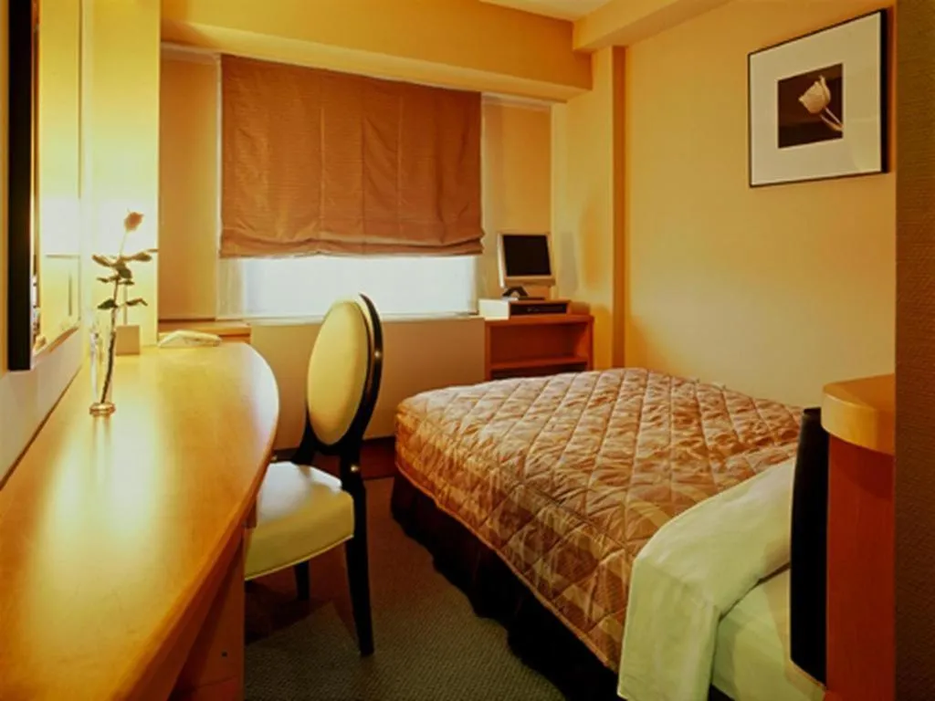 Bed in Diamond Hotel Tokyo