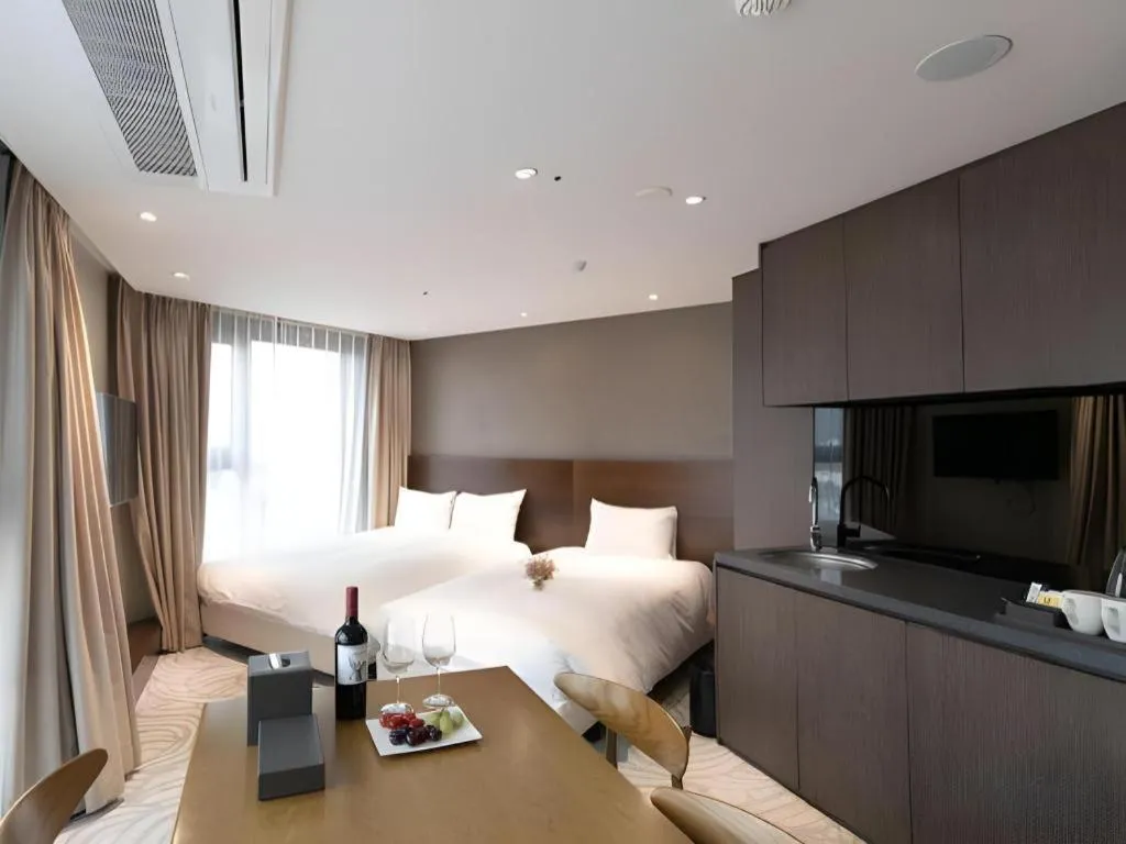 Bed in Ebenezer Hotel