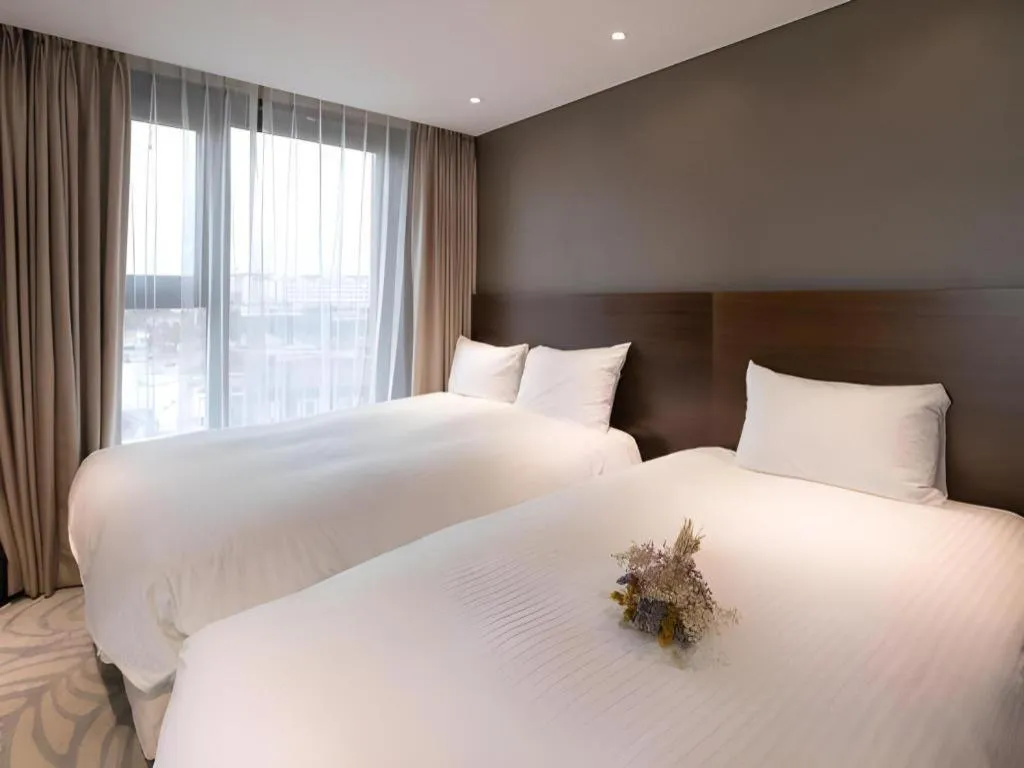 Bed in Ebenezer Hotel