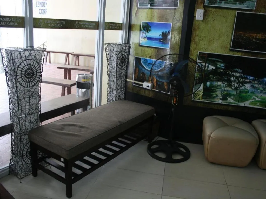 Sampaguita Suites Plaza Garcia