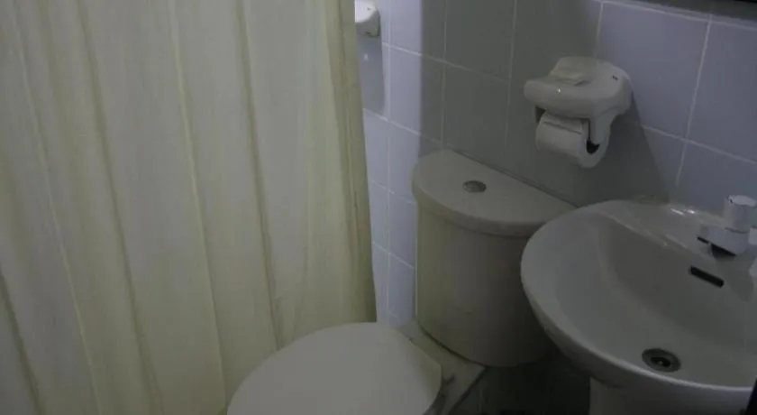 Sampaguita Suites Plaza Garcia