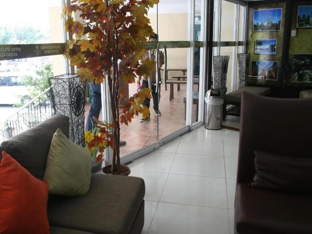 Sampaguita Suites Plaza Garcia