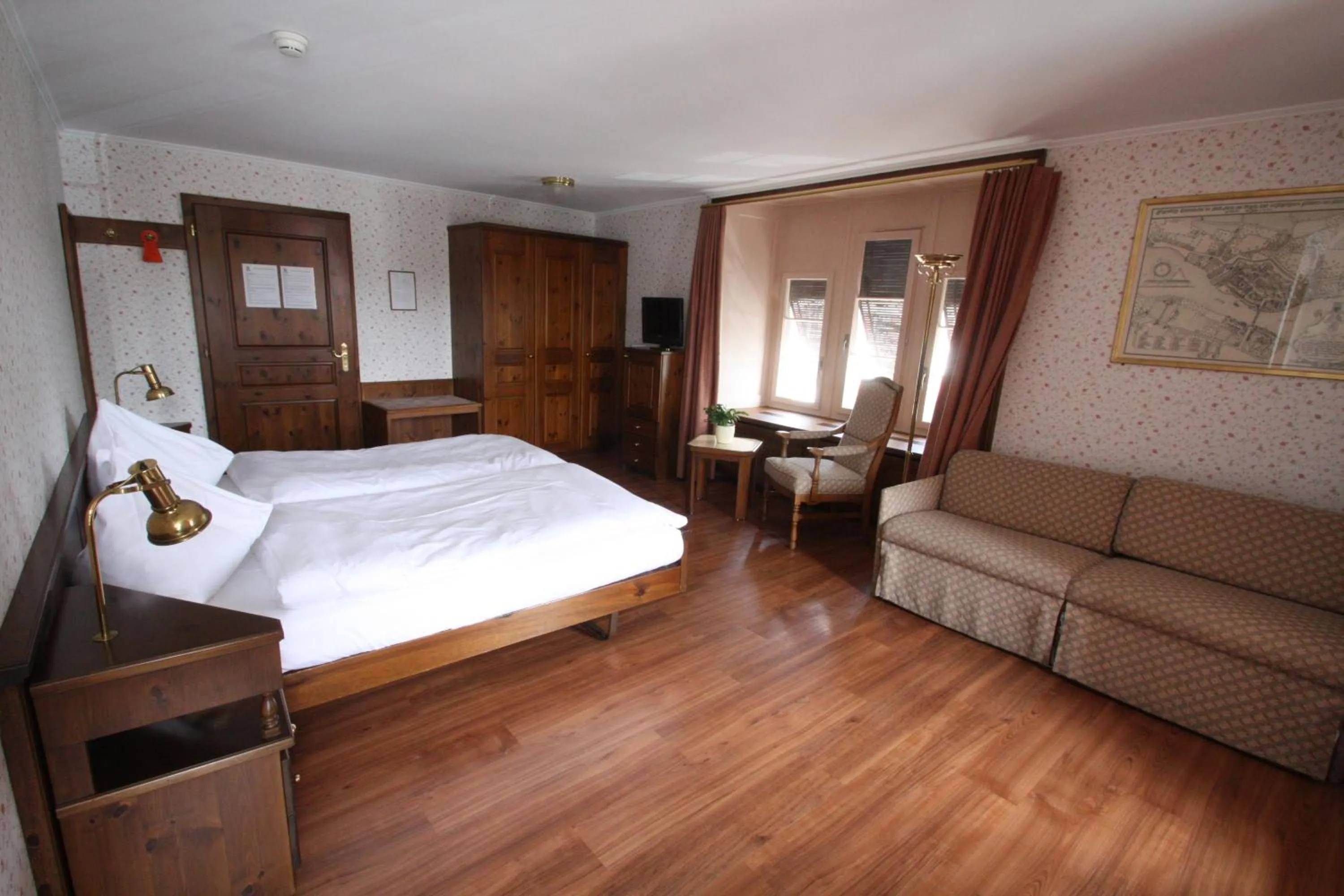 Photo of the whole room, Bed in Hotel Rheinfels