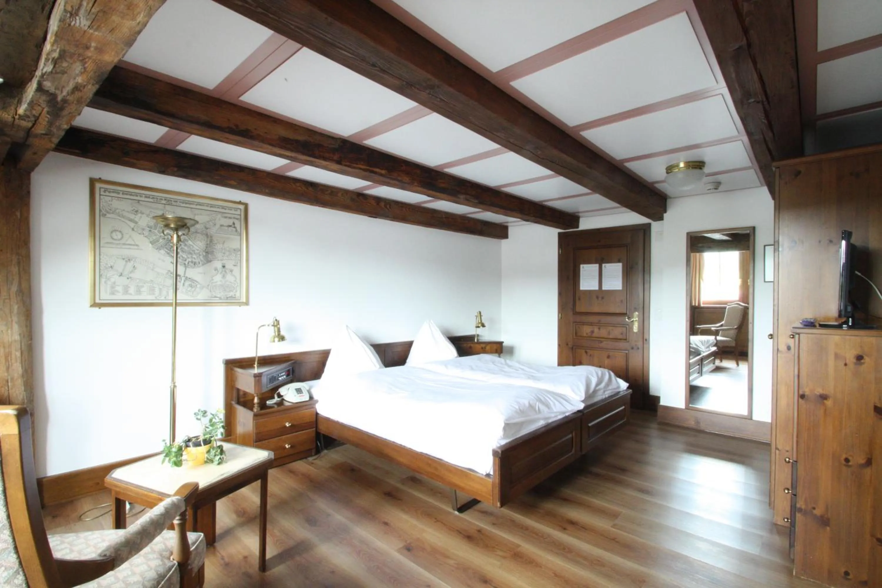 TV and multimedia, Bed in Hotel Rheinfels