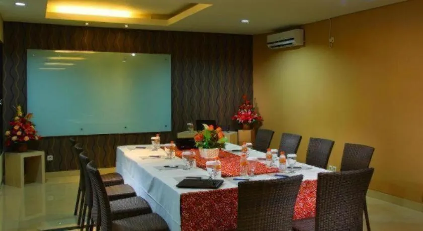 Sumi Hotel Simpang Lima Semarang