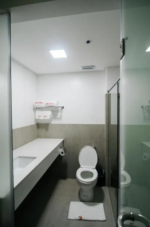 Travelite Express Hotel