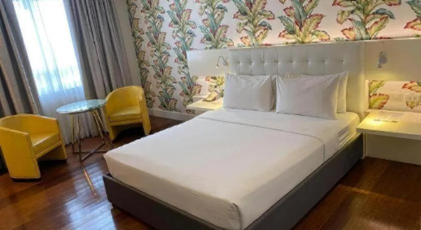 Bed in DIVERSION 21 HOTEL