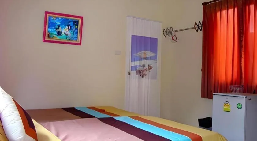 Bed in Sea Beach Koh Larn 1