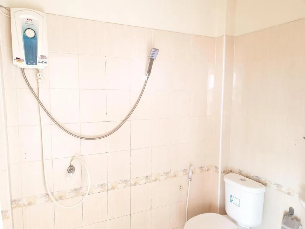 Sea Beach Koh Larn 1