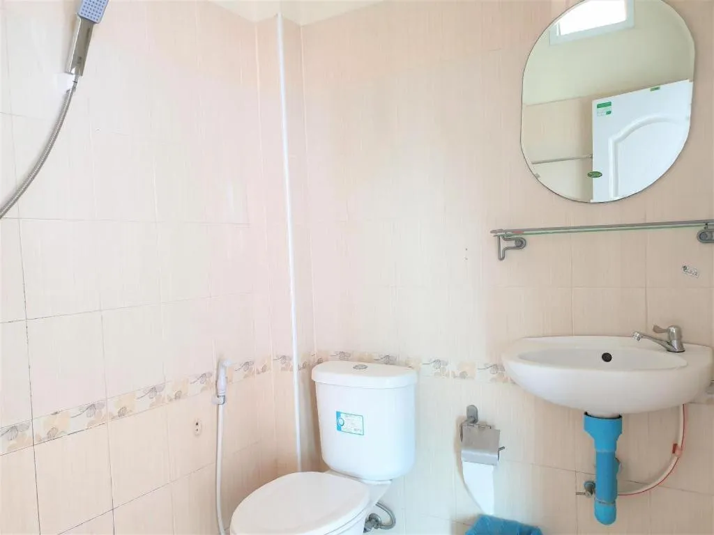 Sea Beach Koh Larn 1