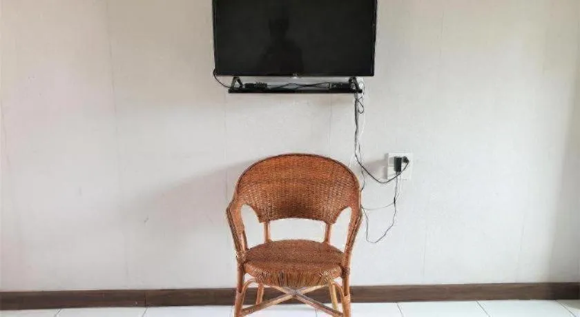 Sea Beach Koh Larn 1