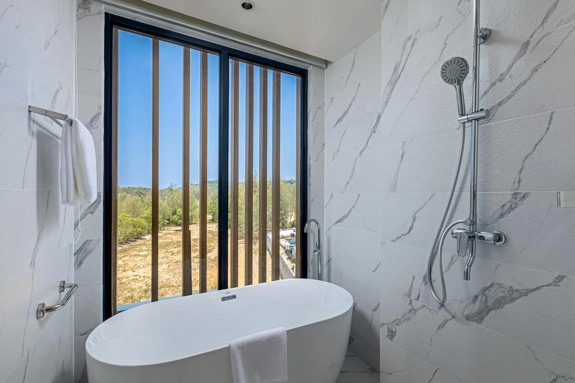 Shower in Laya Resort Phuket