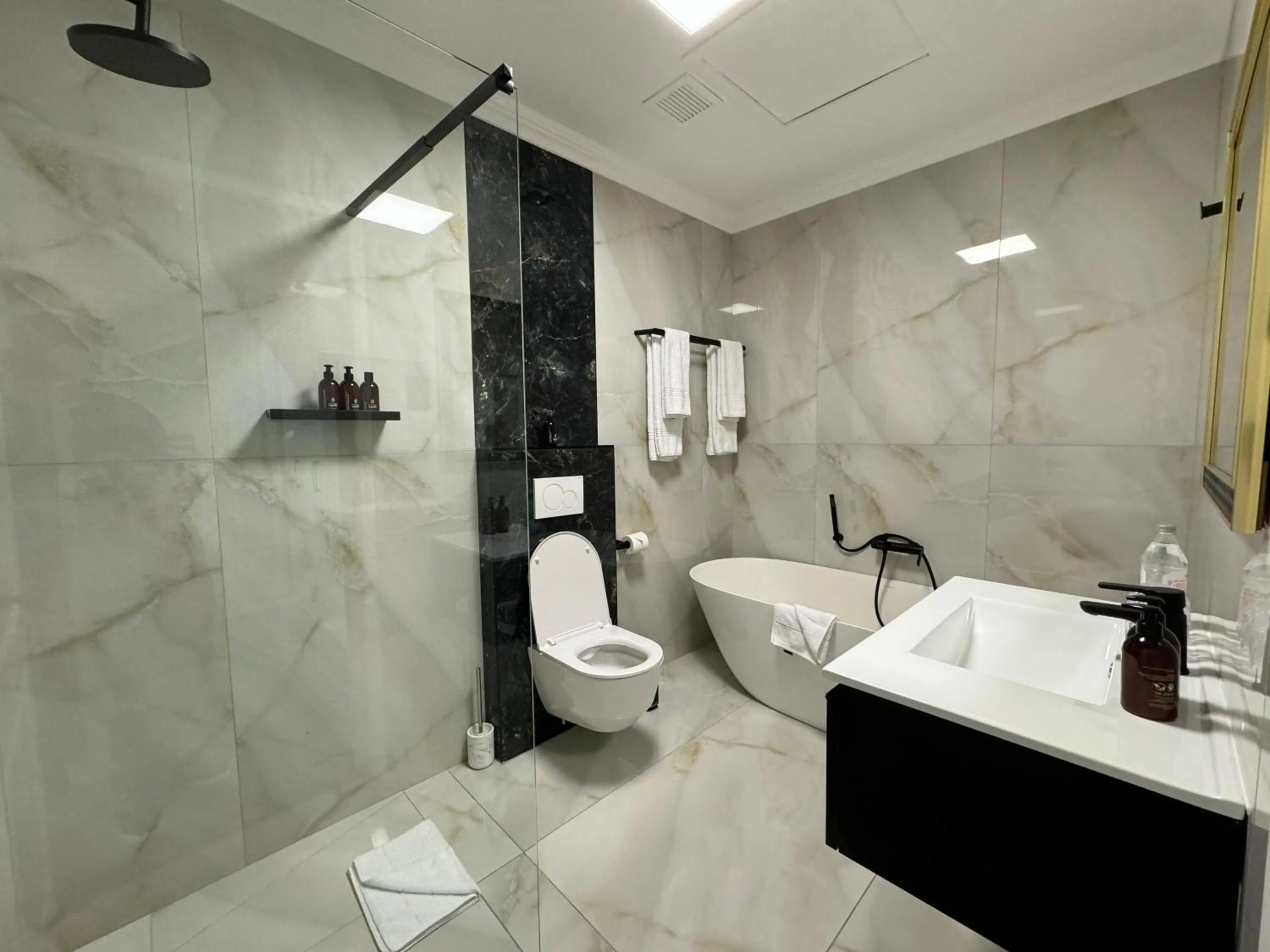 Bathroom in Palm House Boutique Hotel and Spa