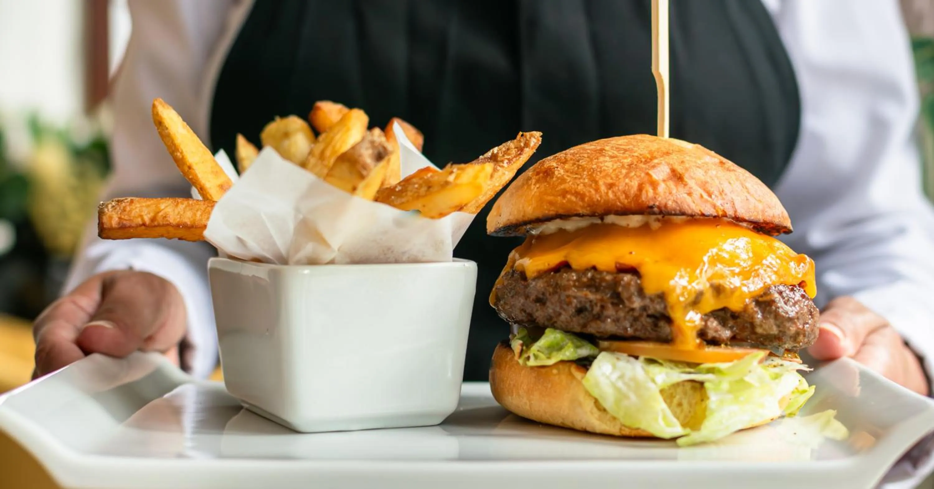 Food and drinks in Palm House Boutique Hotel and Spa