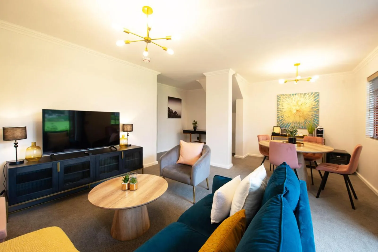 Communal lounge/ TV room in Palm House Boutique Hotel and Spa