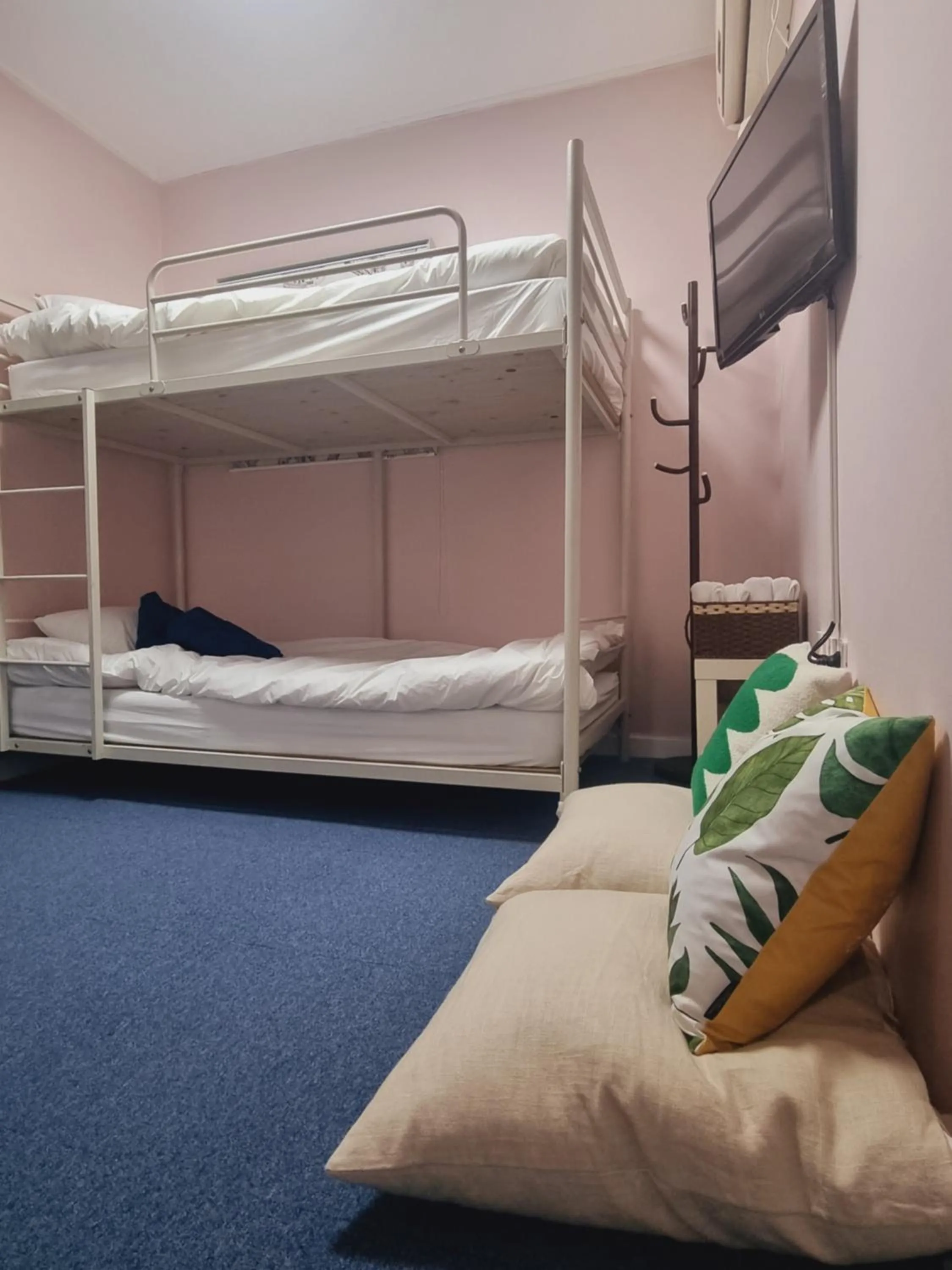 Bed in SPACE Guesthouse