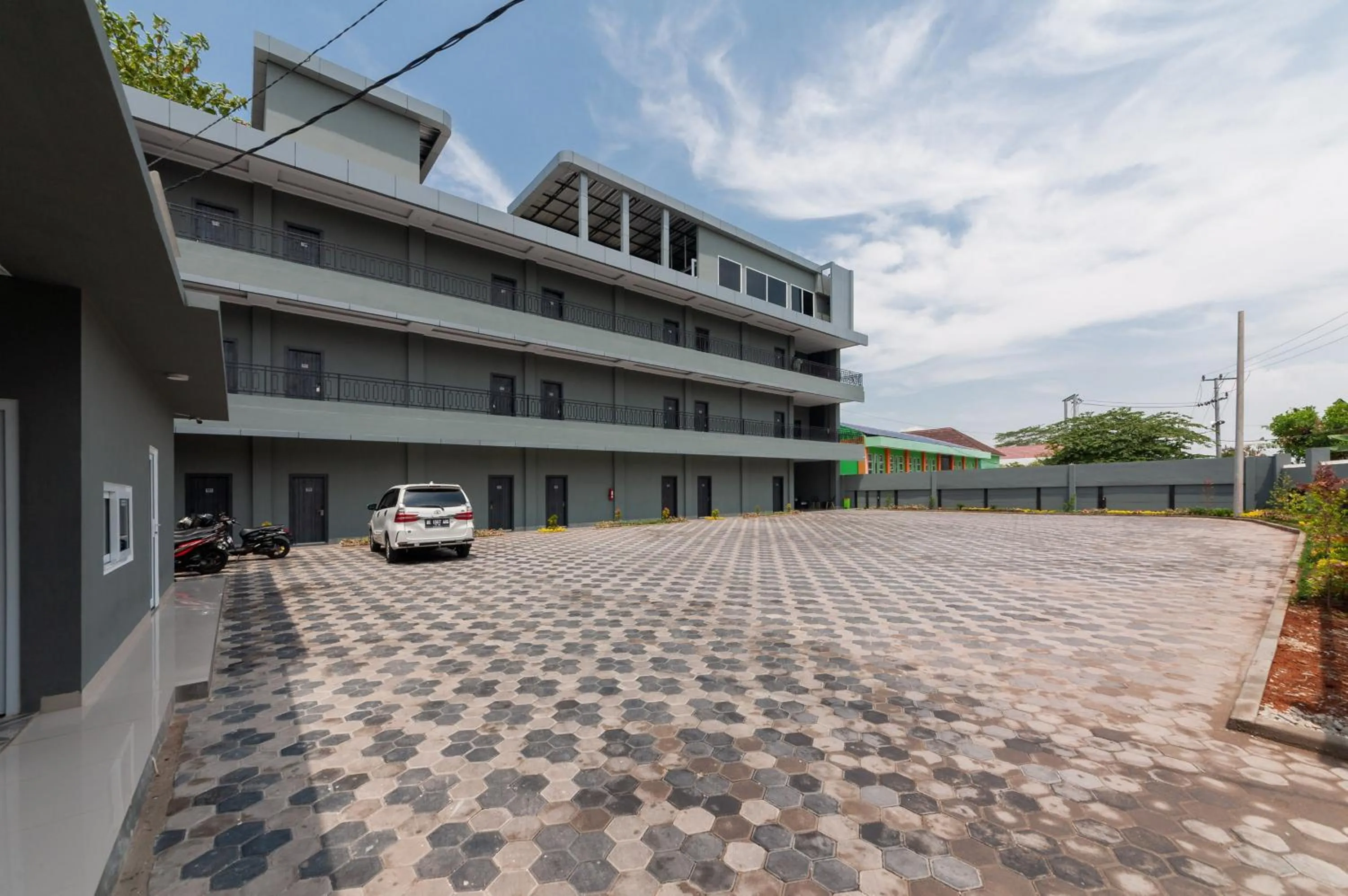 Facade/entrance in Urbanview Hotel AnD Lampung by RedDoorz