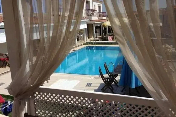 Alacati Alaris Hotel