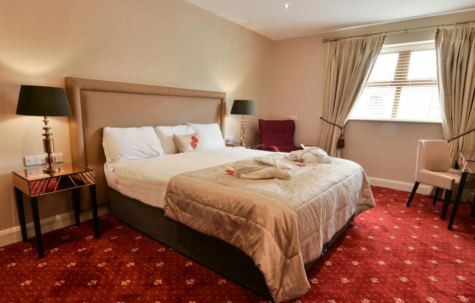Bedroom, Bed in Ballyliffin TownHouse Boutique Hotel