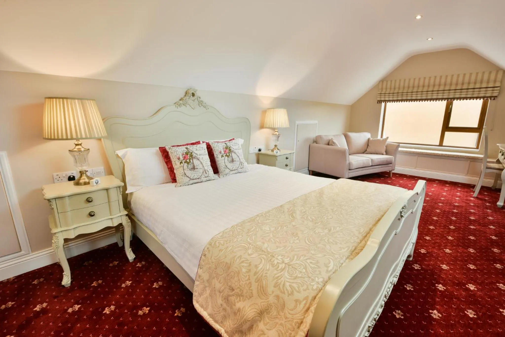 Bed in Ballyliffin TownHouse Boutique Hotel