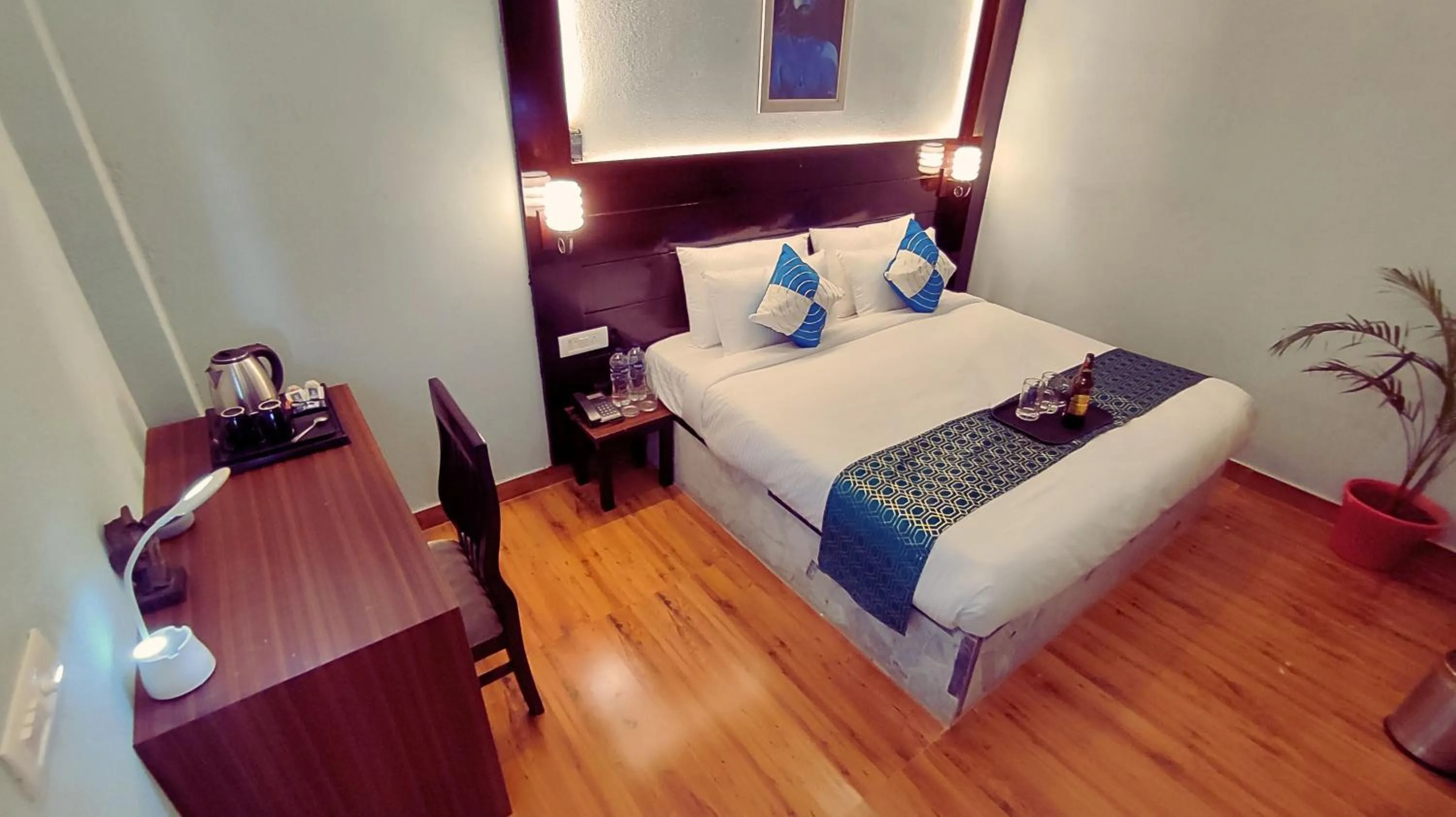 Photo of the whole room, Bed in The MadhuNandan - A Luxury Homestay