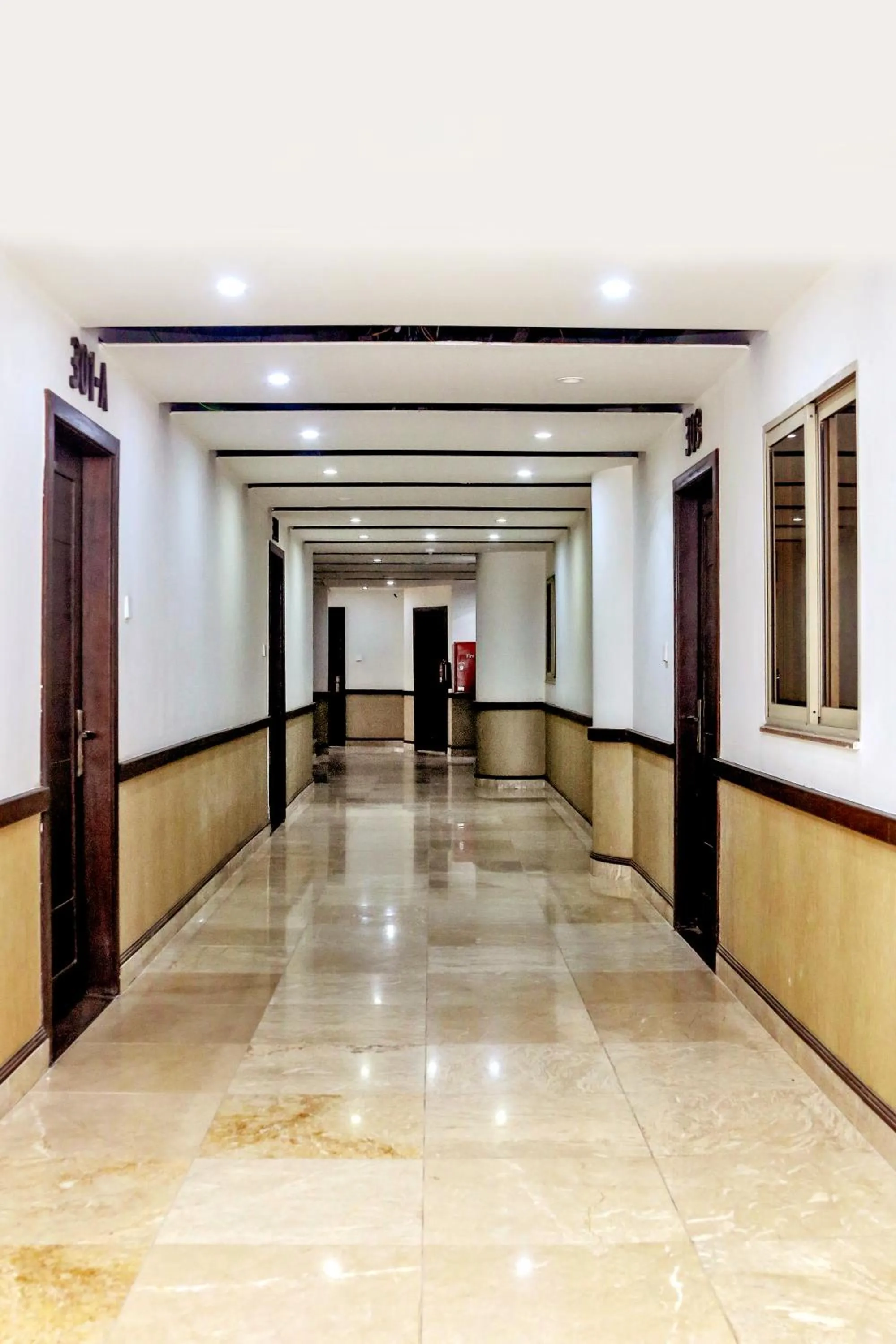 Gulberg Suites
