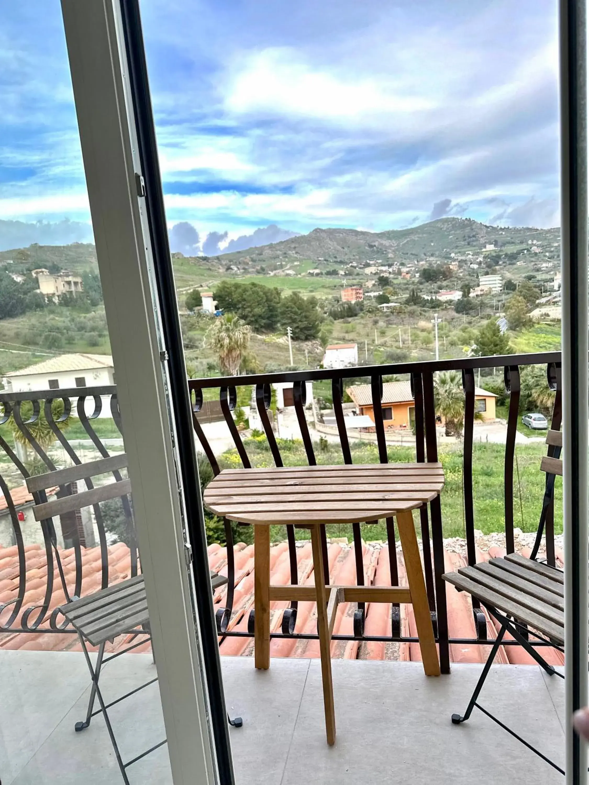 Deluxe Double Room with Balcony in B&B Eyexei Domus Deluxe Double Room with Balcony in B&B Eyexei Domus