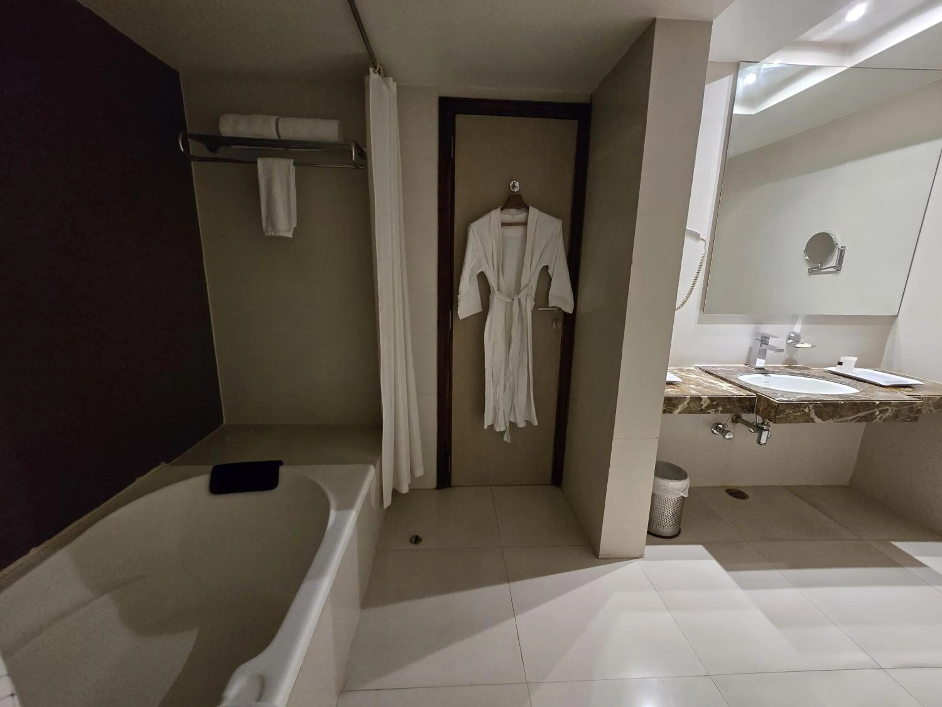 Shower in Hotel Daaysco Oley Allo