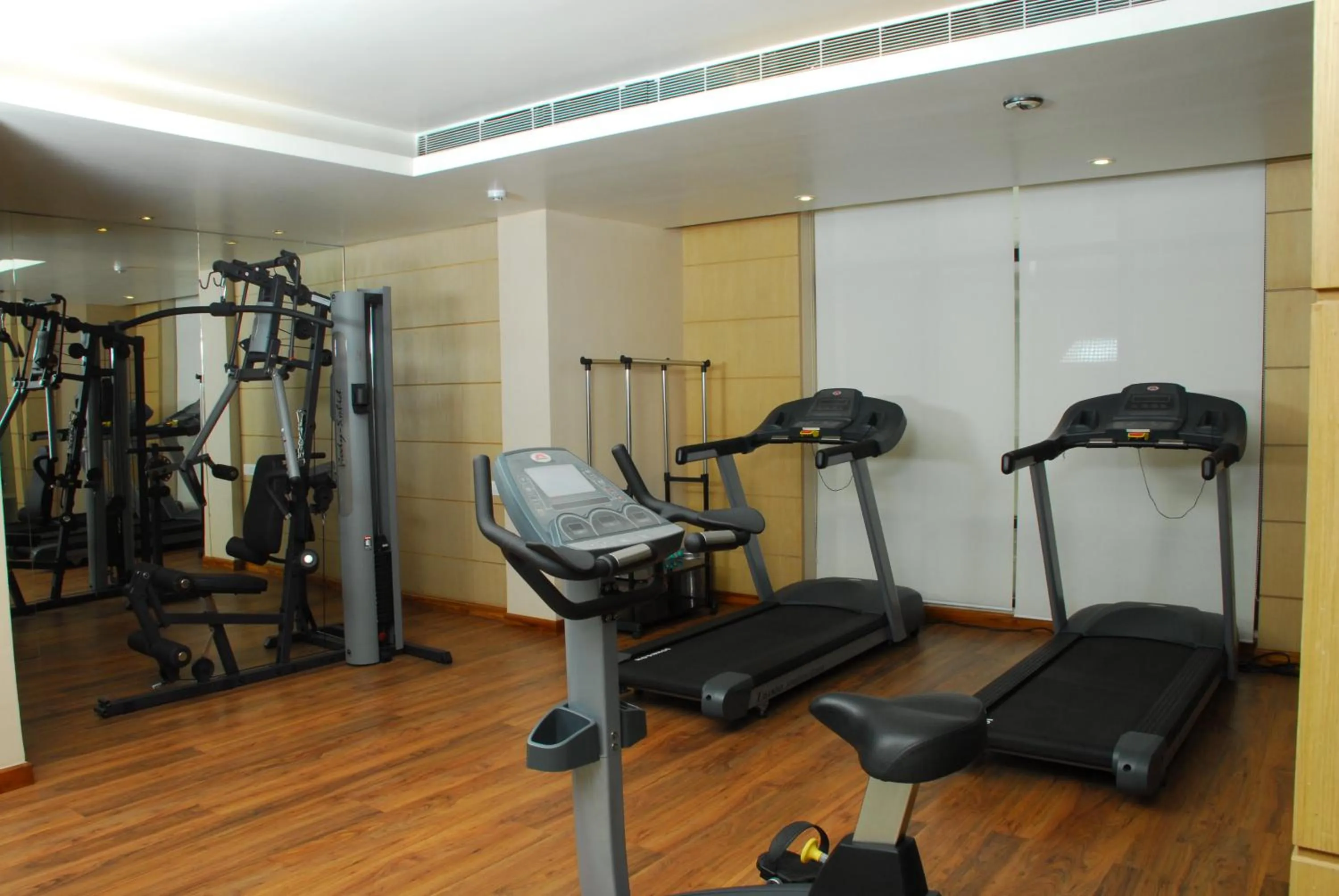 Fitness centre/facilities in Hotel Daaysco Oley Allo