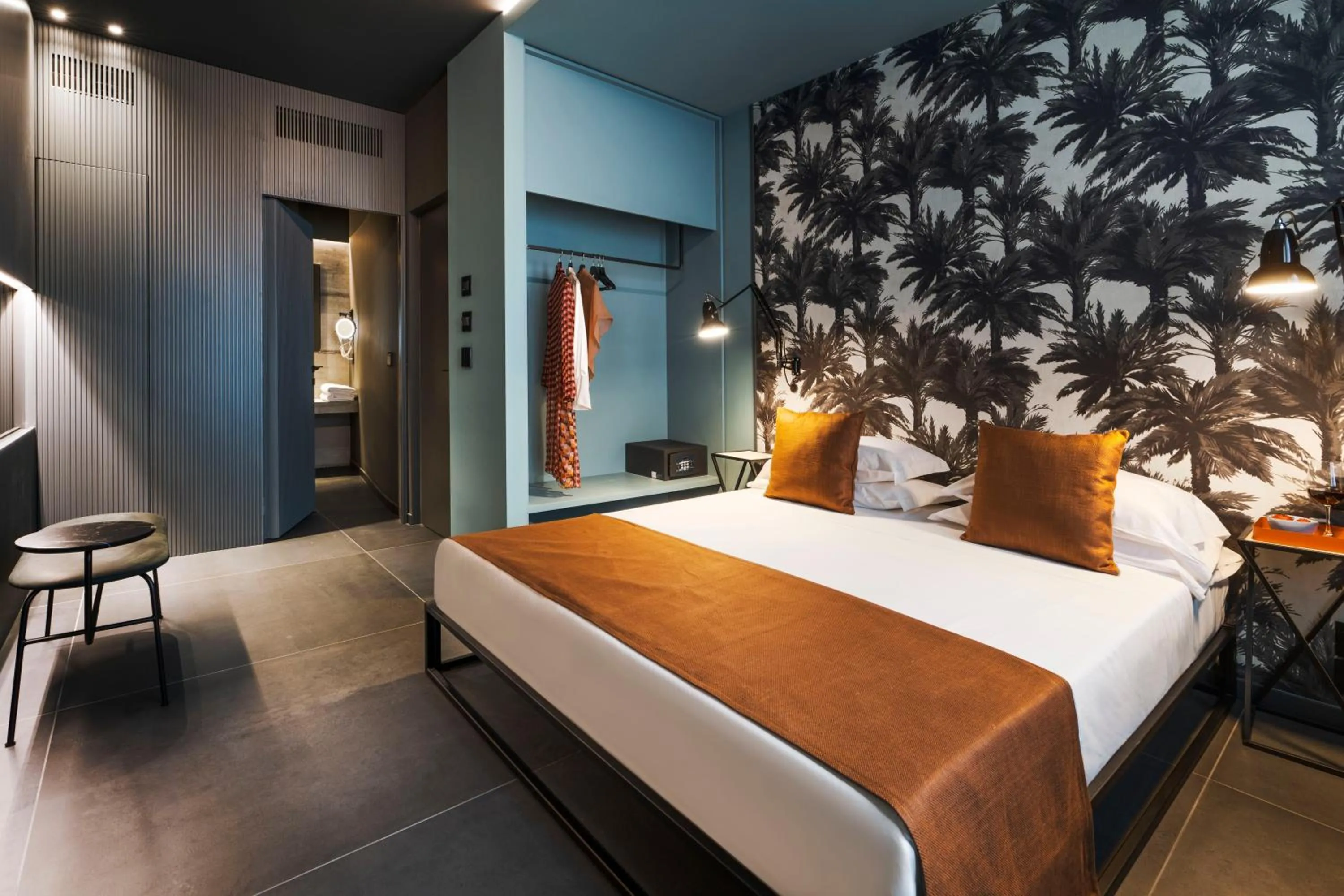 Photo of the whole room, Bed in Catania Smart Hotel