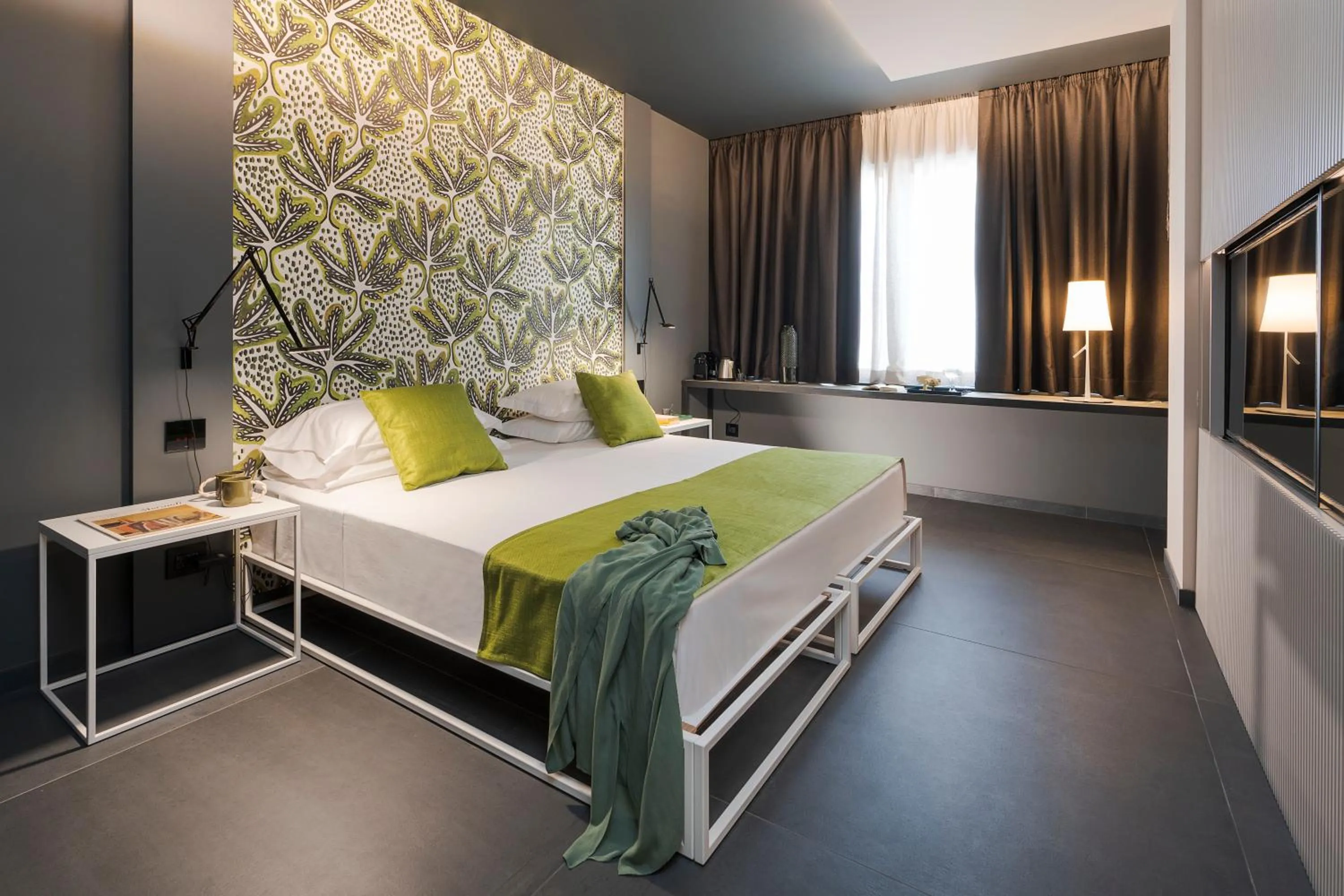 Photo of the whole room, Bed in Catania Smart Hotel