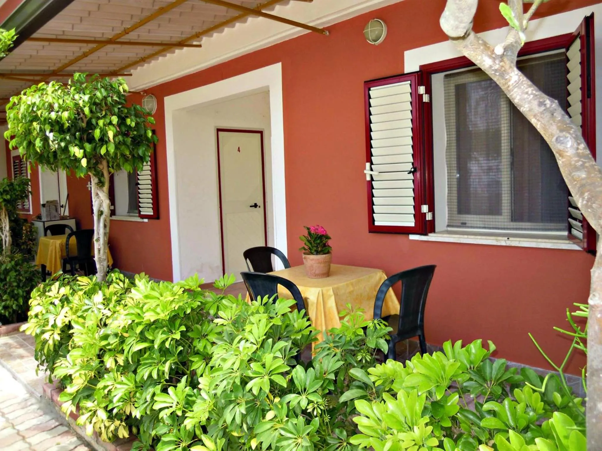 Property building in San Carlo - Terrazzo sul Mare con Ristorante e Pizzeria