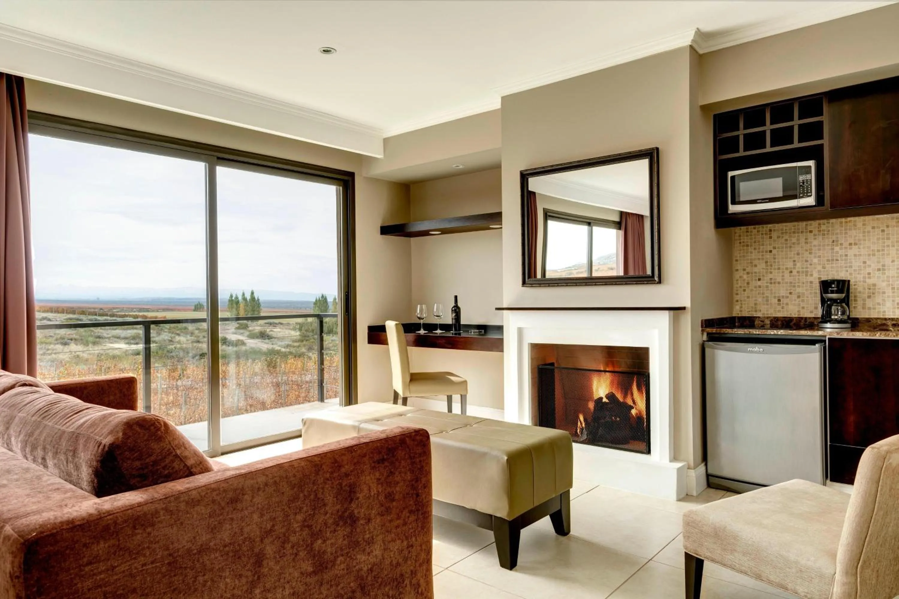 Photo of the whole room in Auberge Du Vin, a Tribute Portfolio Hotel