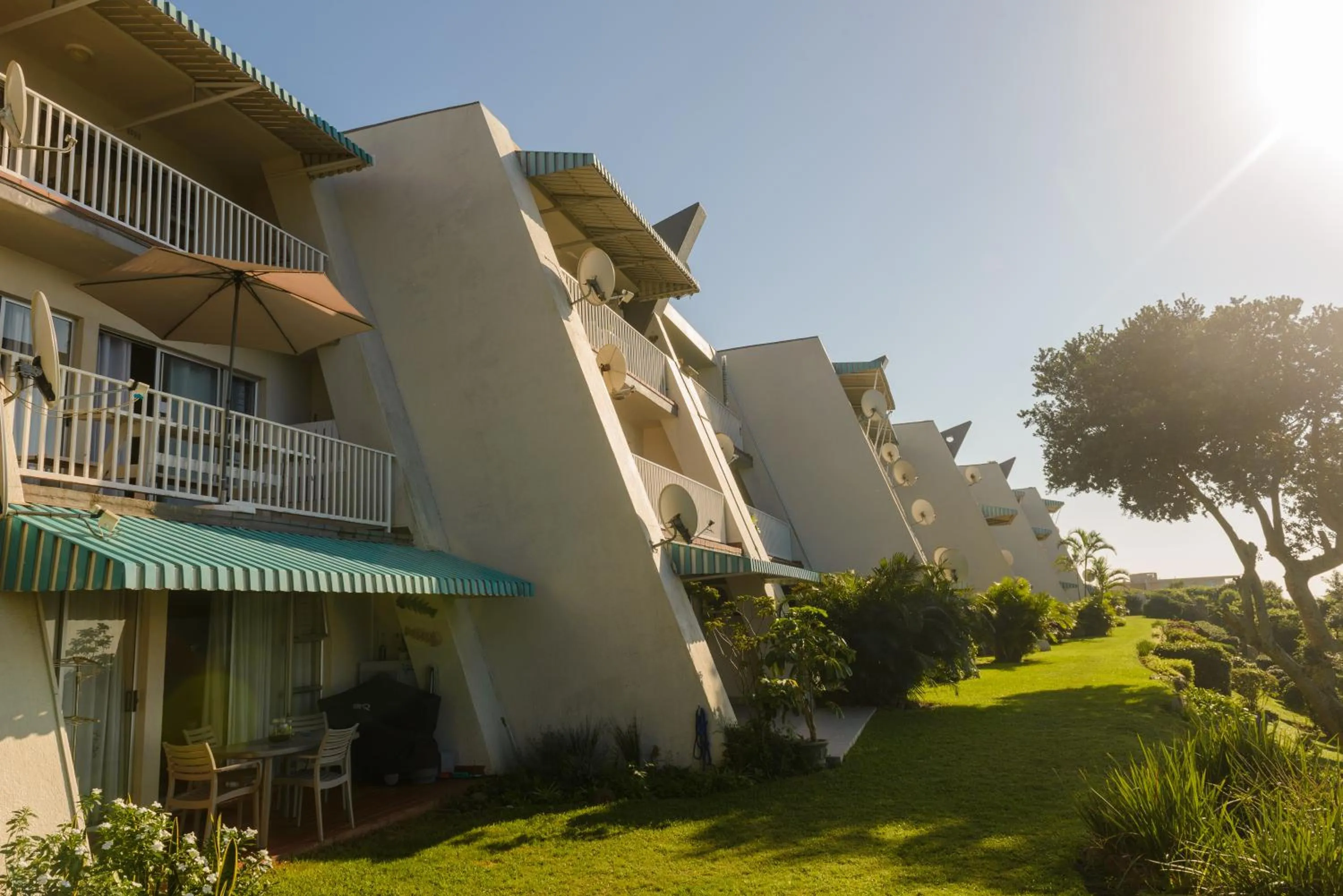 Property building in Sands Beach Breaks Umdloti Beach View