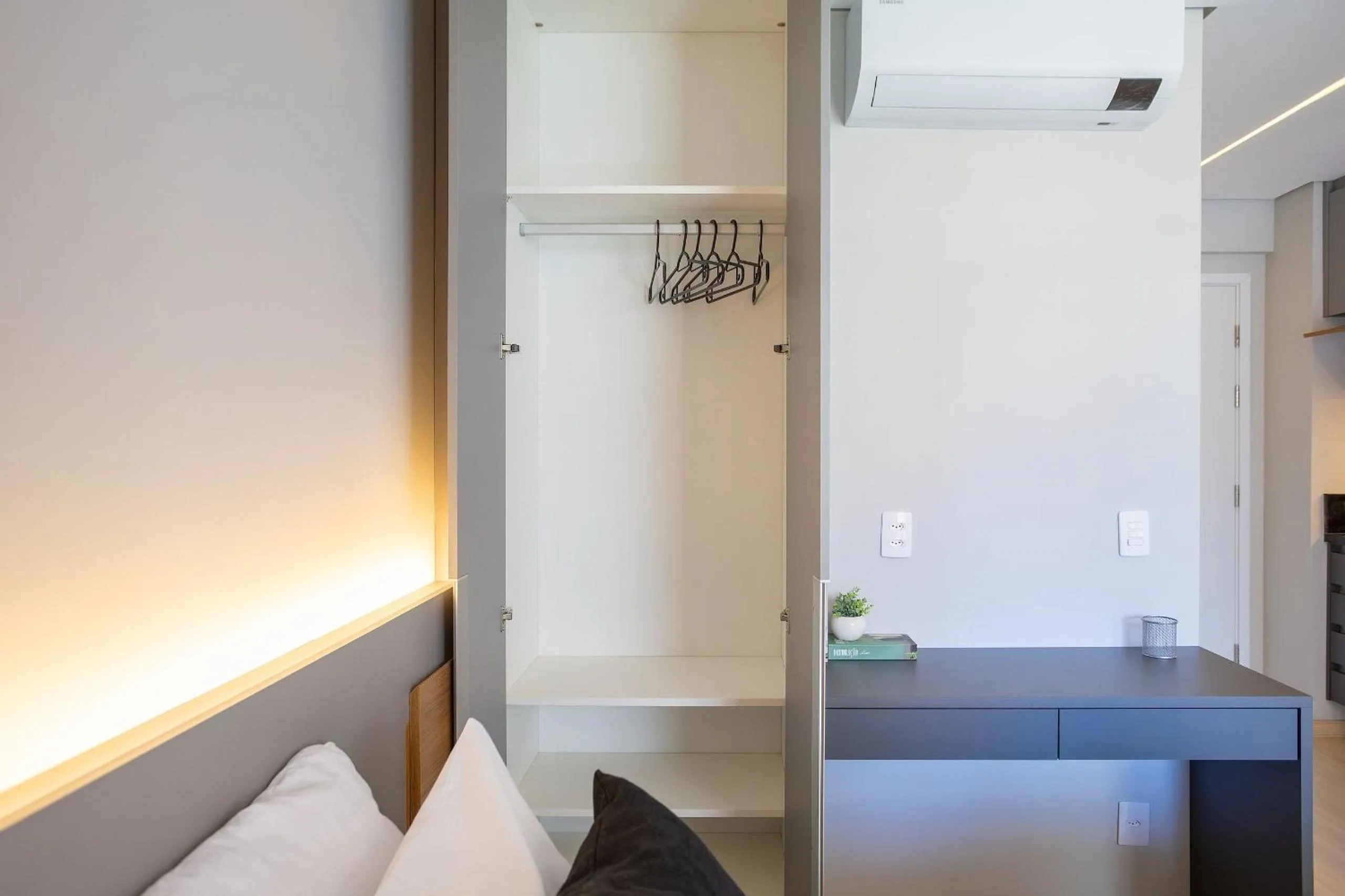 Bedroom, Bed in Nex One Ministro Ferreira Alves