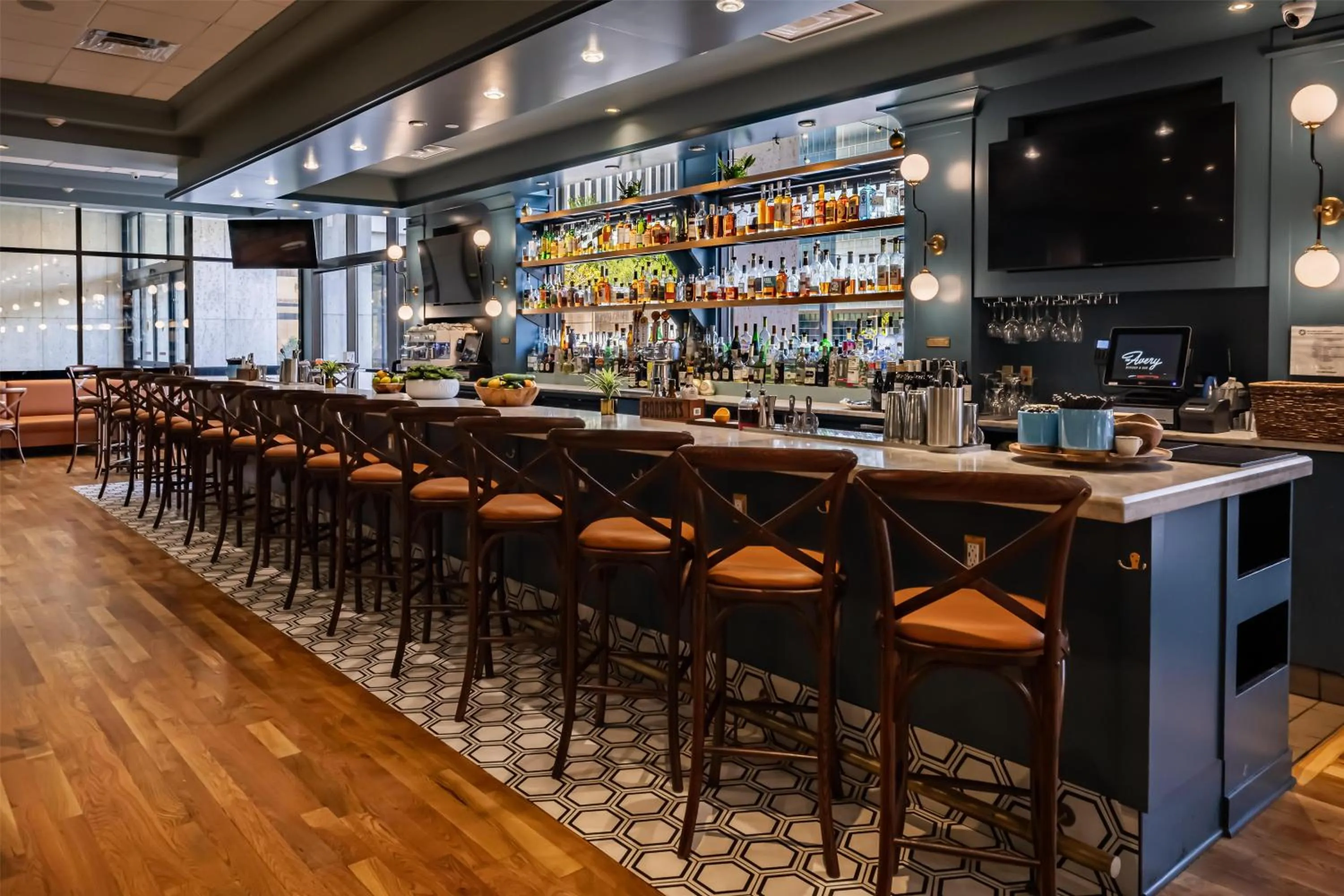 Lounge or bar in Hyatt Regency Tulsa Downtown