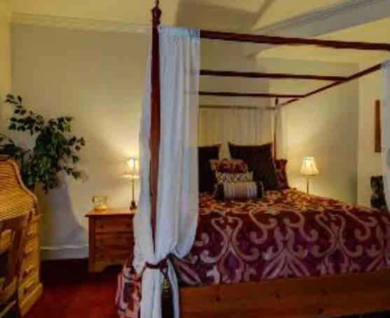 Bedroom, Bed in The Currier Inn