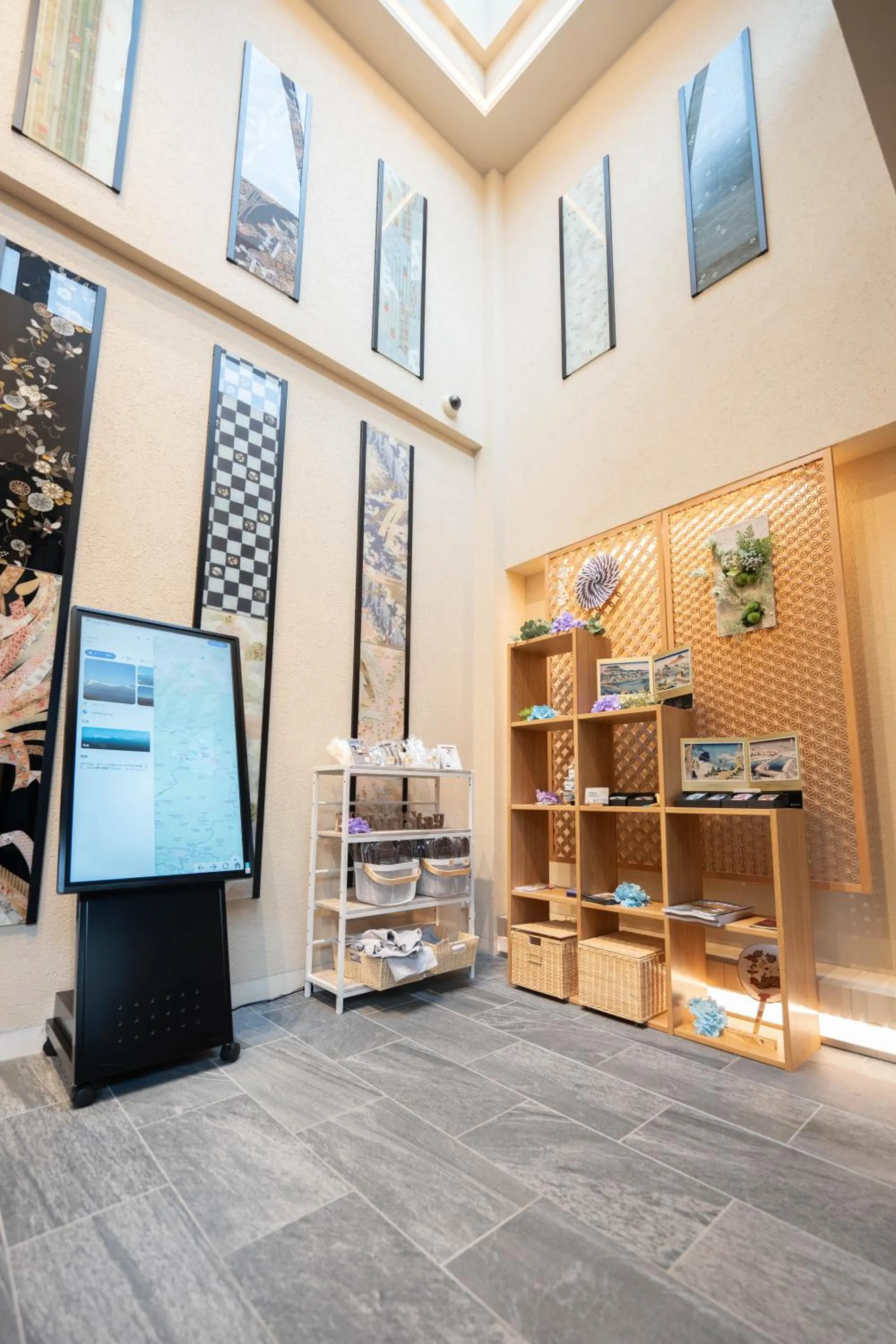 Lobby or reception in HIYORI Stay Kyoto Kamogawa