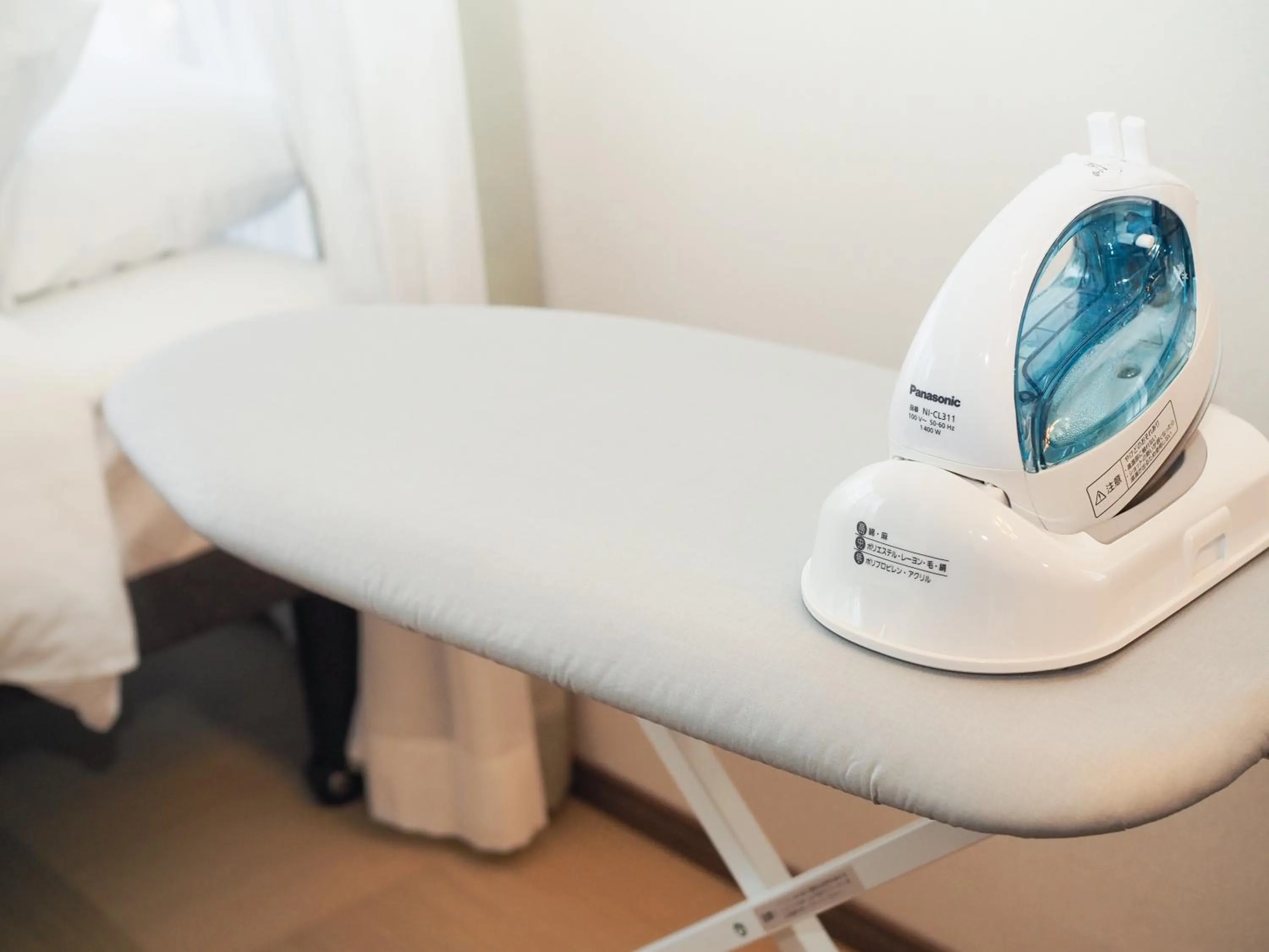 flat iron in HIYORI Stay Kyoto Kamogawa