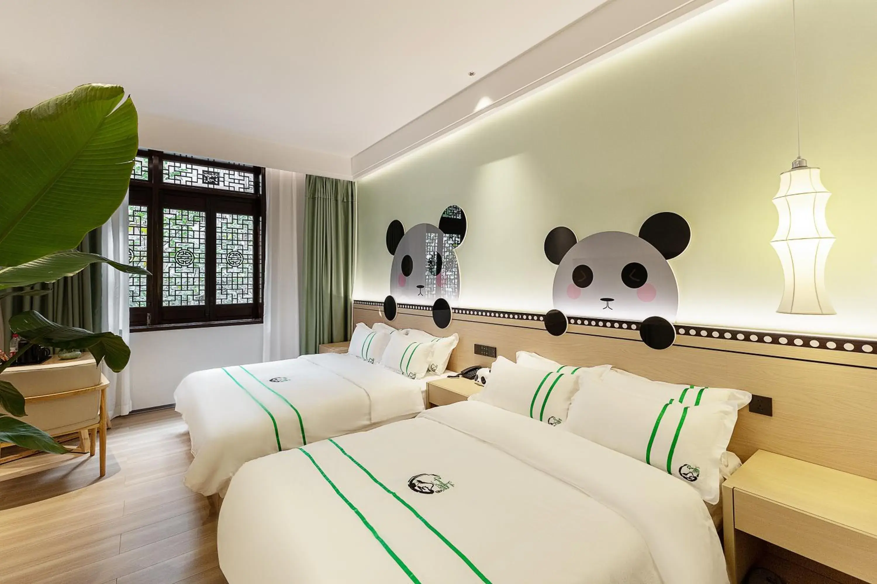 Family Room - single occupancy in Xishu Garden Inn - Travel Agency service - Car Rent service - English Speaking Family Room - single occupancy in Xishu Garden Inn - Travel Agency service - Car Rent service - English Speaking