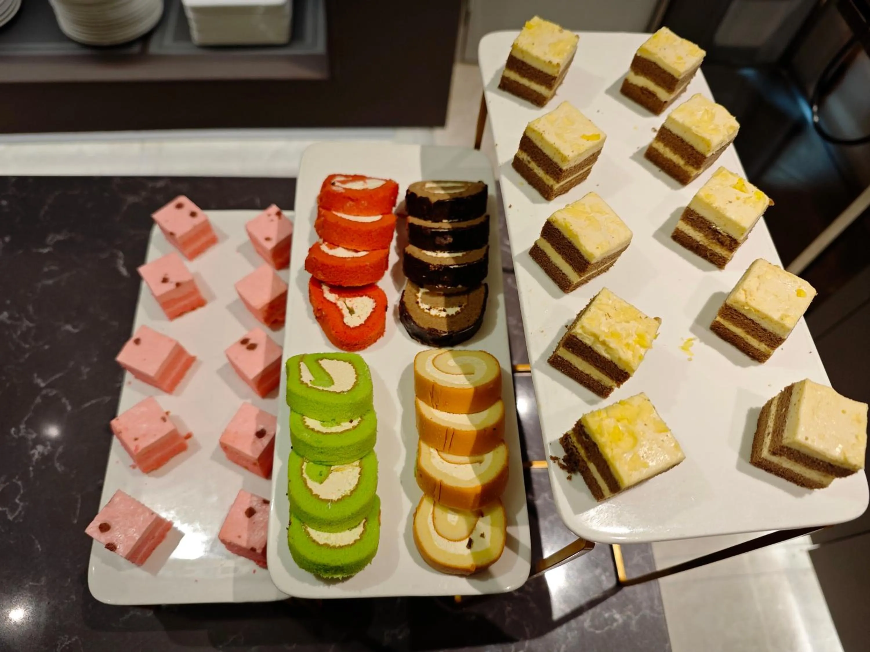 Breakfast in Xishu Garden Inn - Travel Agency service - Car Rent service - English Speaking