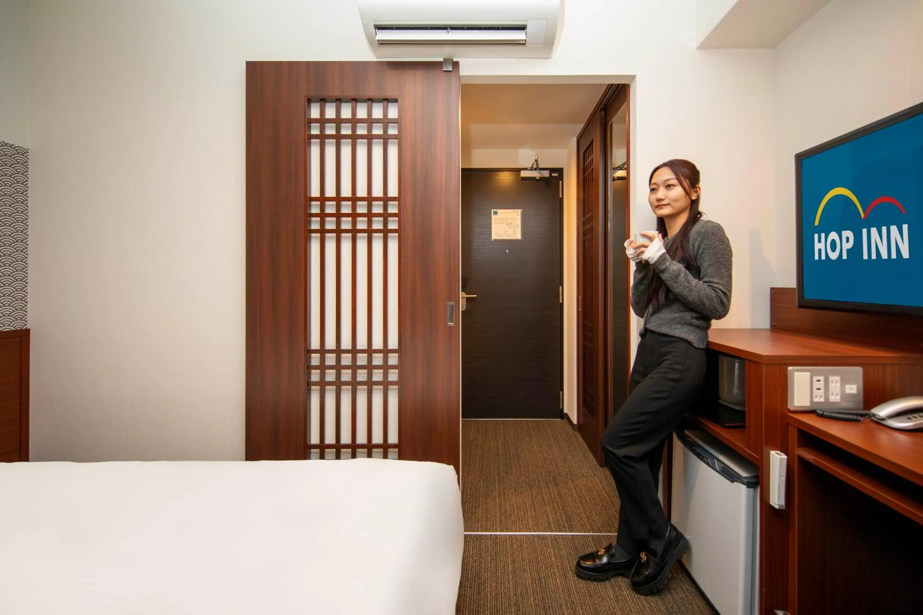 Guests, Bed in Hop Inn Kyoto Shijo Omiya