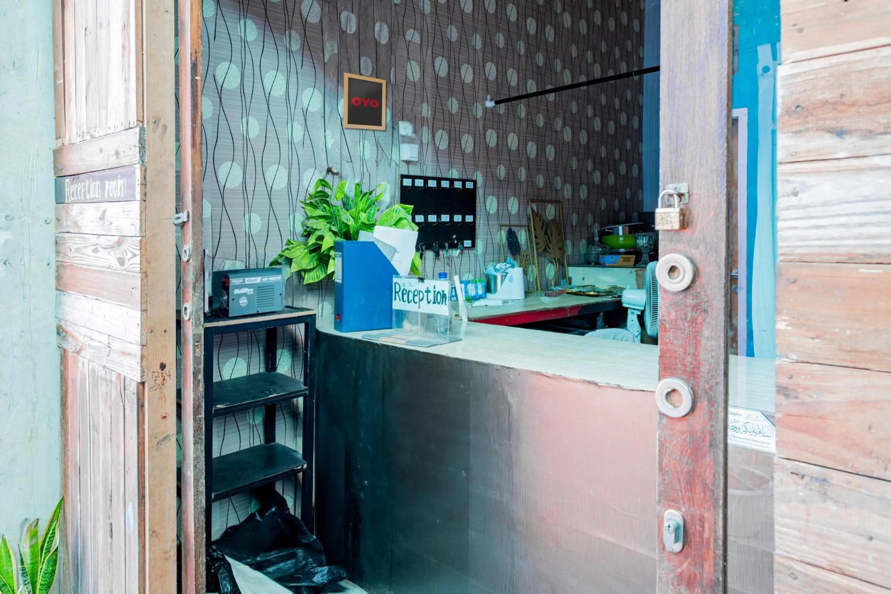 Lobby or reception in Hotel O Rinjani Guest House