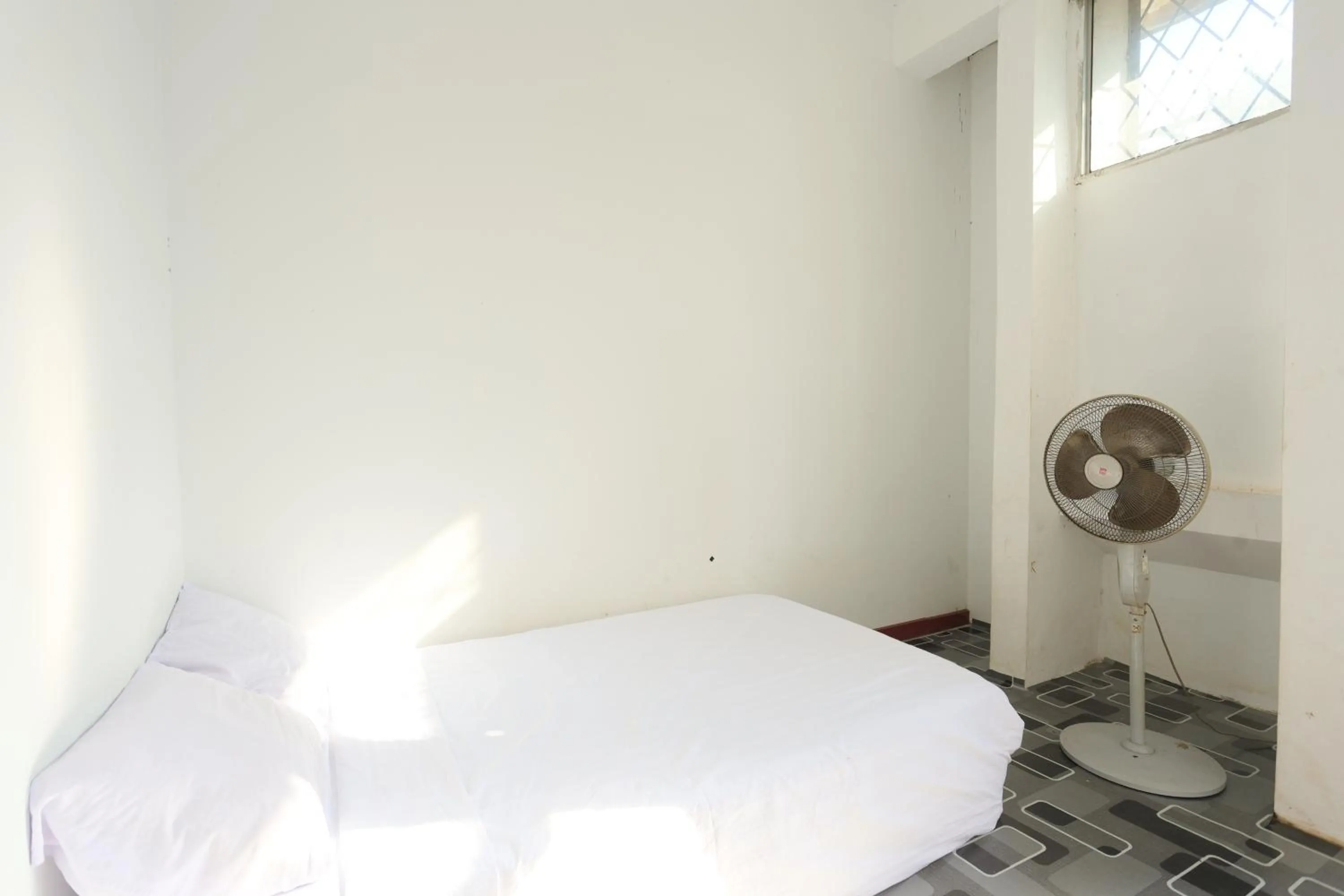 Bedroom in Hotel O Homestay OrangeNearNagoya Hill Shopping Mall