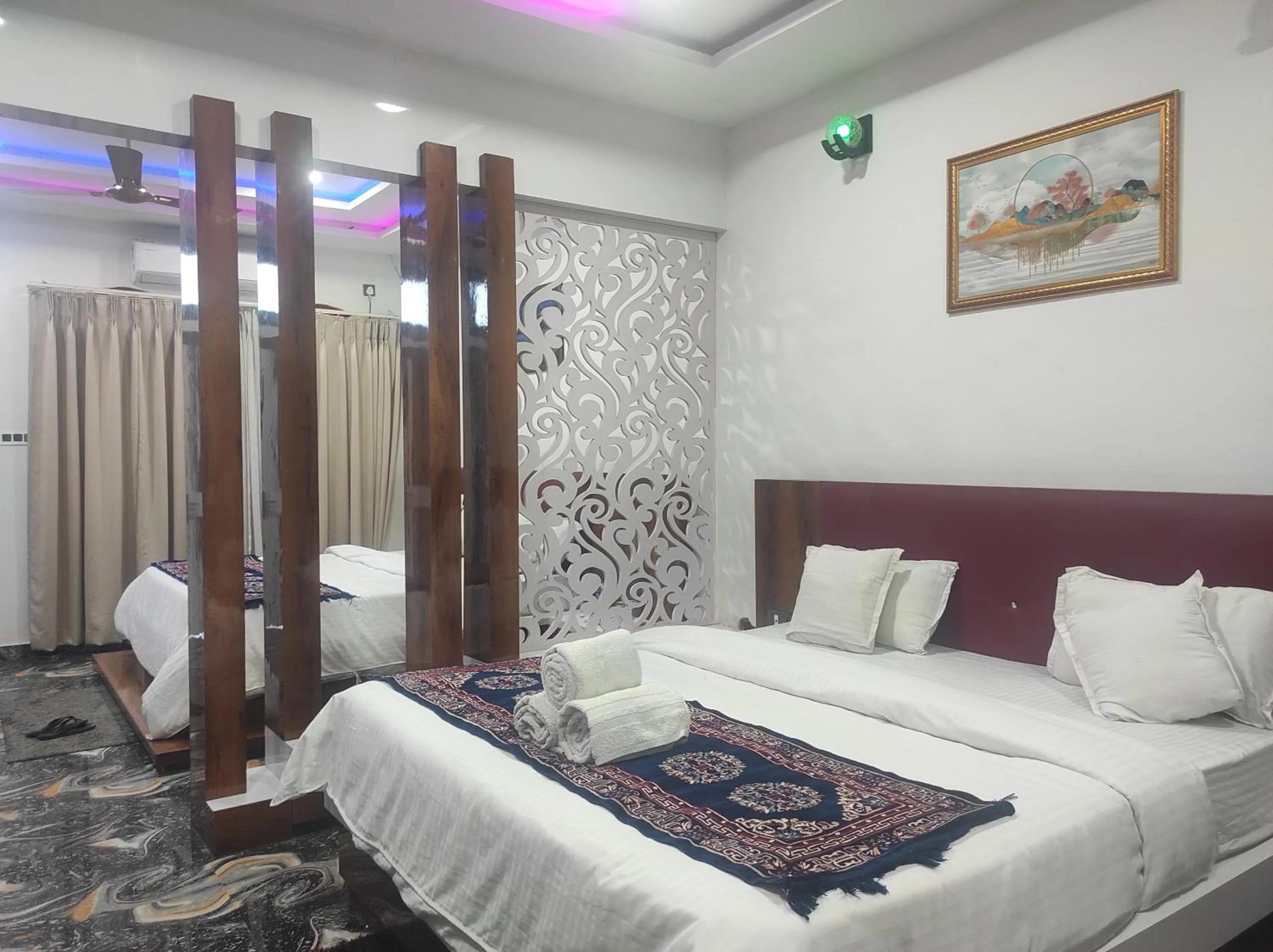 Bed in HOTEL SG HUB TOWER