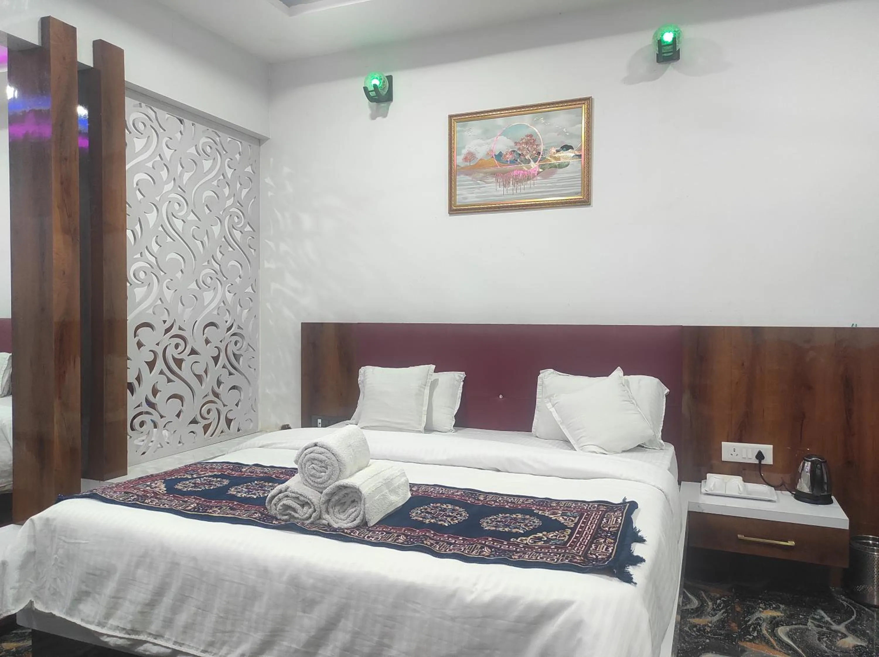 Bed in HOTEL SG HUB TOWER