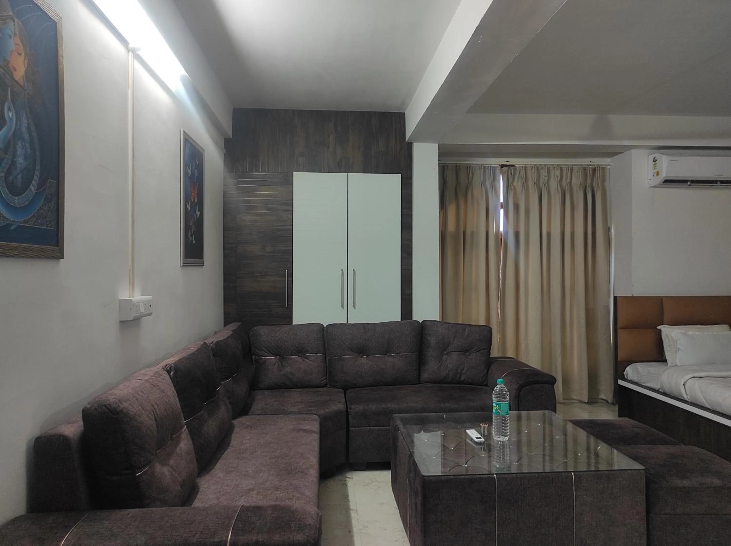 Bed in HOTEL SG HUB TOWER