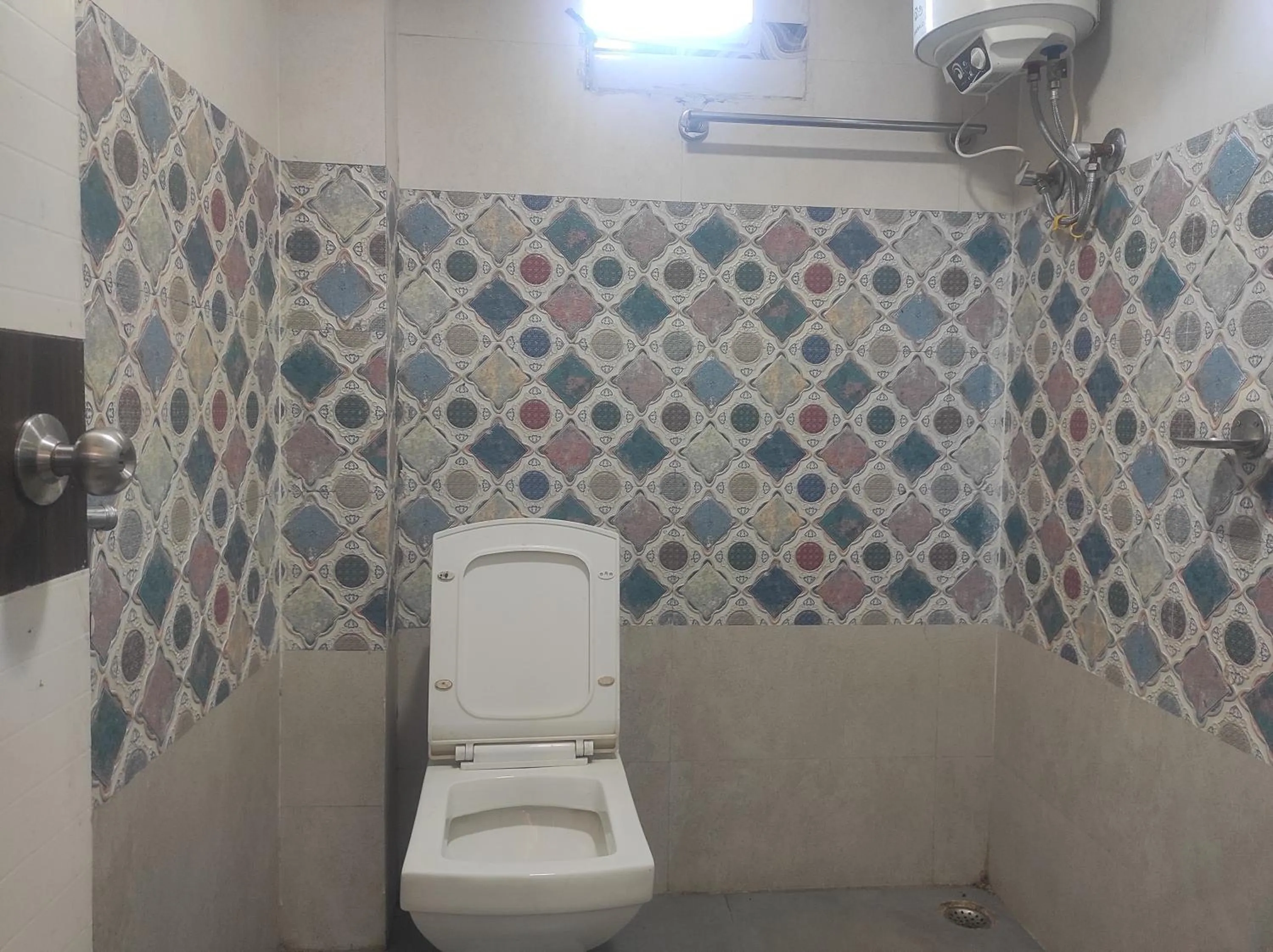 Shower in HOTEL SG HUB TOWER