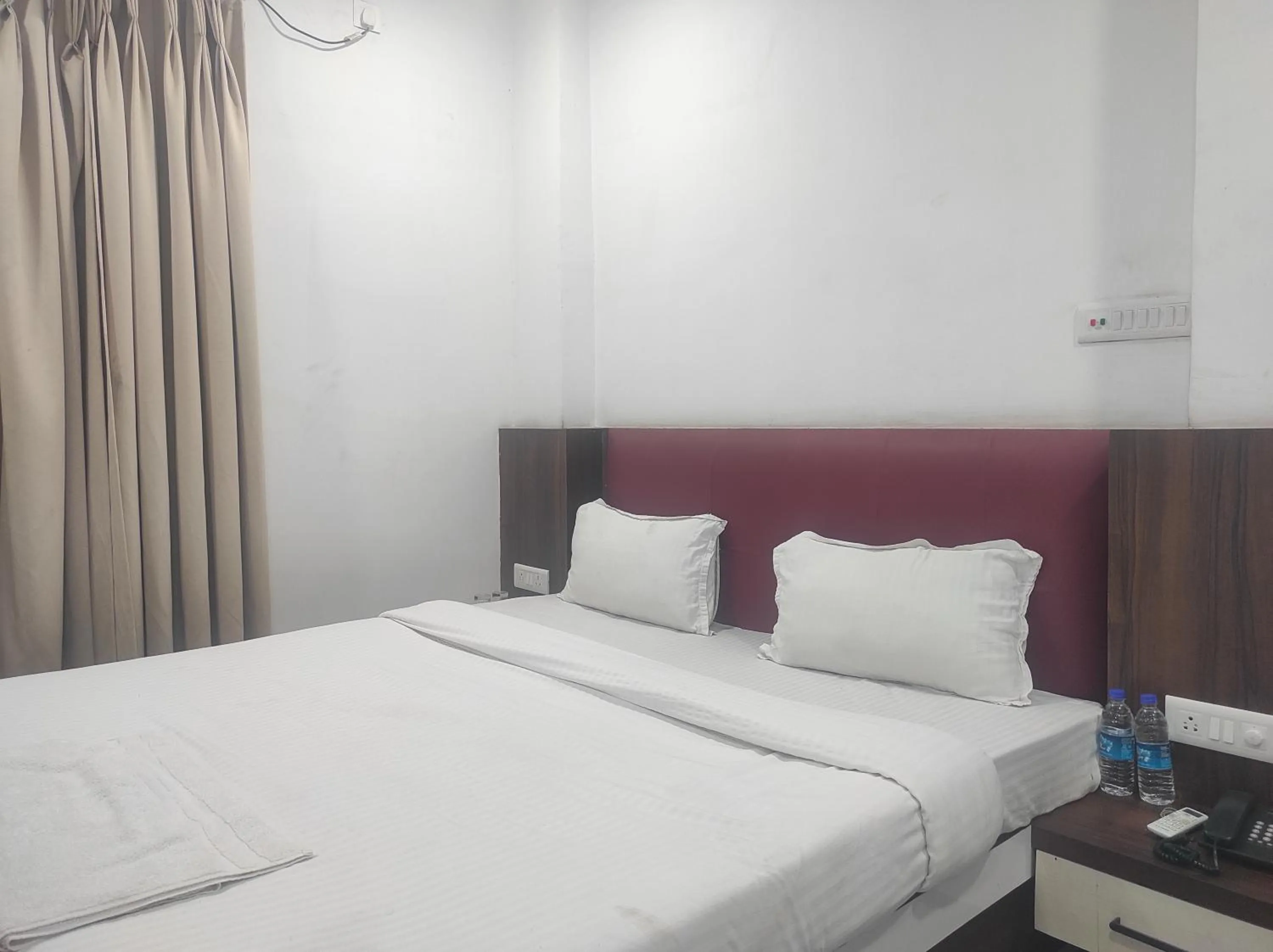 Bed in HOTEL SG HUB TOWER