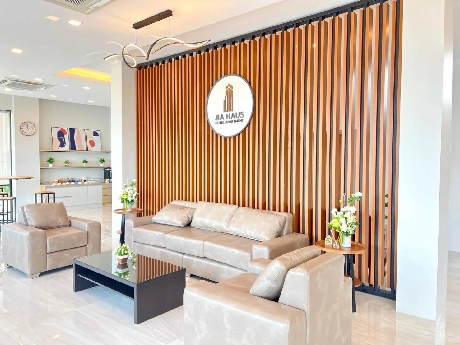 Lobby or reception in JIA HAUS Hotel Apartment